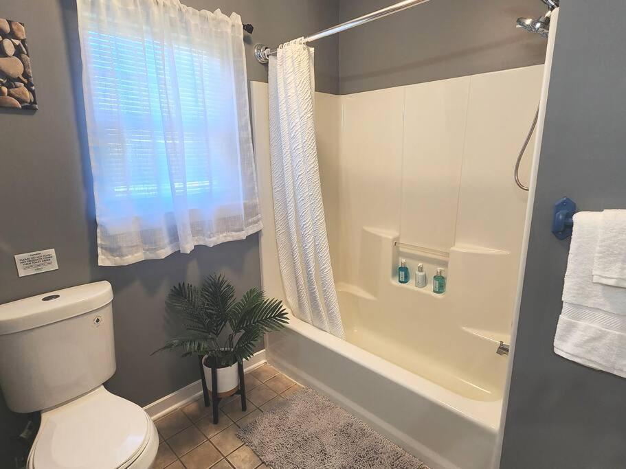 The Grey Escape-Close To Beach Waterpark & Casinos Atlantic City Bagian luar foto