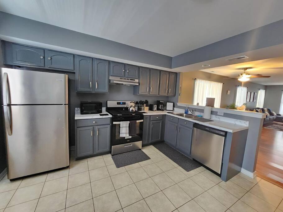 The Grey Escape-Close To Beach Waterpark & Casinos Atlantic City Bagian luar foto